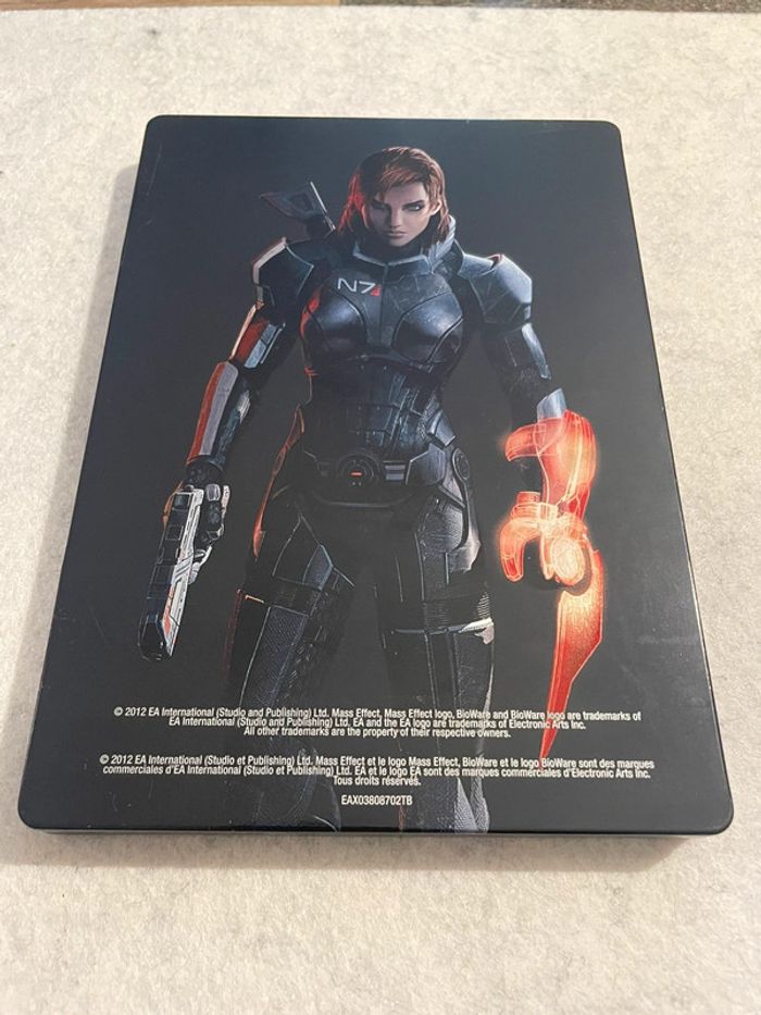 Jeu PS3 Mass Effect 3 Edition Collector Steelbook FR - photo numéro 4