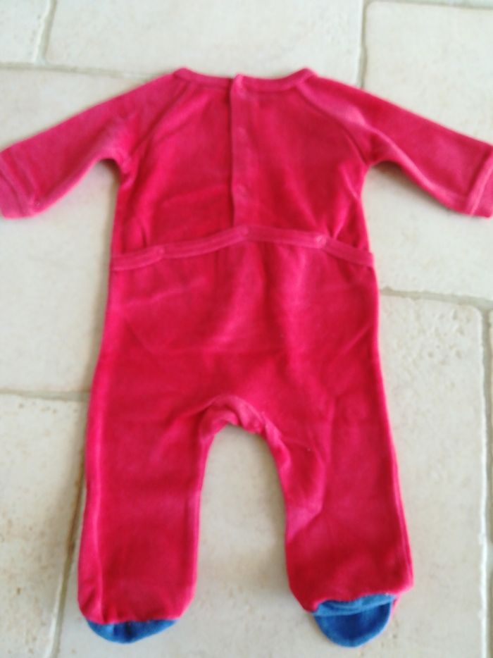 Pyjamas en velours - photo numéro 2