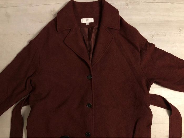 AN53- Manteau long épais bordeaux T44++  NEUF - photo numéro 5