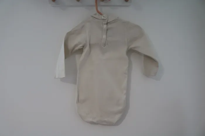 Ensemble bodies Petit bateau, robe Ma boutique plus et gilet Kitchoun 6 mois - photo numéro 8