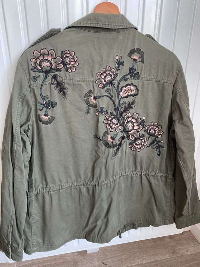 Veste kaki avec broderies T38 - photo numéro 6