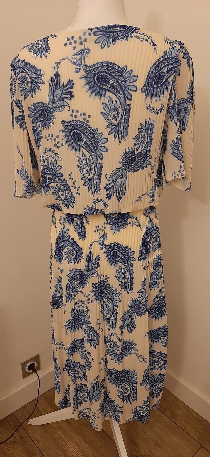 Robe  plissée - photo numéro 2