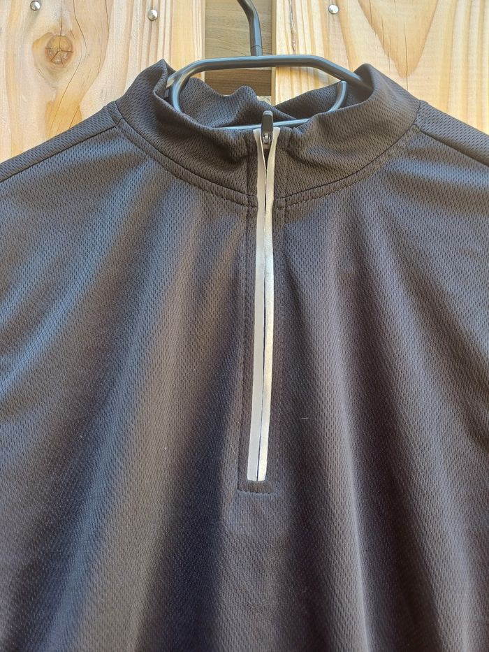 T-shirt de cyclisme ou running avec poche arrière ITS - photo numéro 5