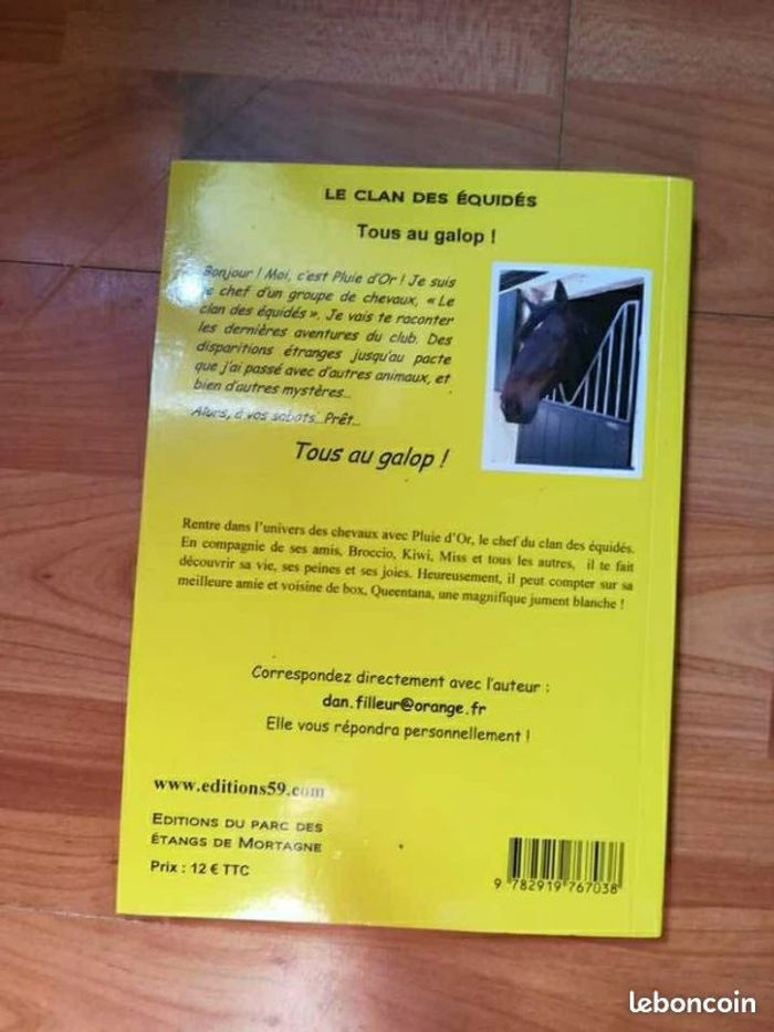 Livre tous au galop - photo numéro 3
