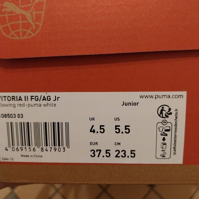 Basket de foot puma neuves jamais porté Pointure 37 et demi - photo numéro 7