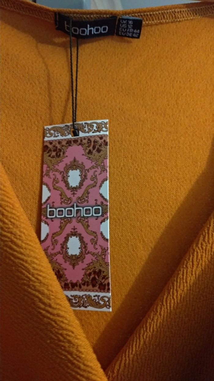 Robe manches 3/4 Boohoo neuve avec étiquette - photo numéro 3