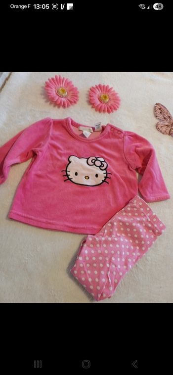 Pyjama bébé taille 6 mois