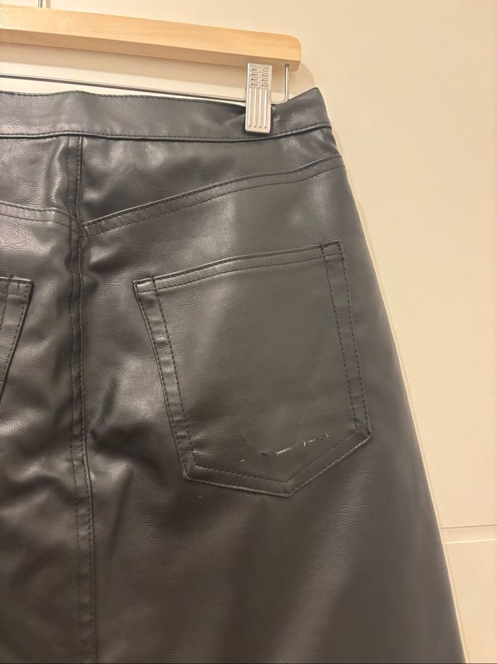 Jupe simili cuir noir taille 48/M - photo numéro 6