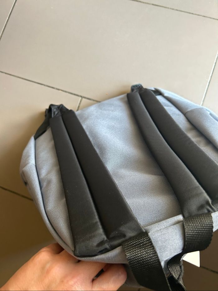 Sac à dos eastpak tout neuf bleu ciel - photo numéro 4