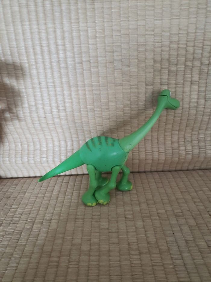 Figurine Arlo et Butch du voyage d'Arlo - photo numéro 3