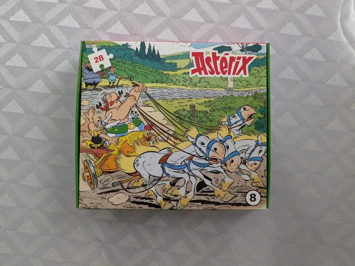 Puzzle Astérix 28 pièces n°8 Mc Donald's