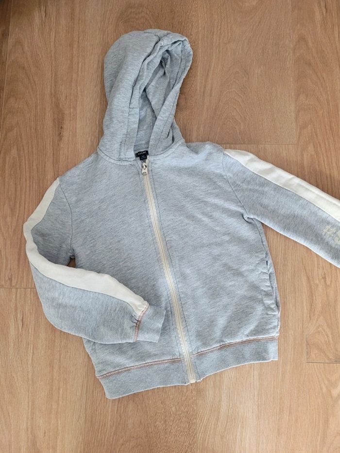 Gilet zippé Kiabi 10 ans