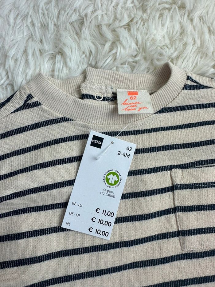 T-shirt manches longues taille 2-4 mois Hema - photo numéro 3
