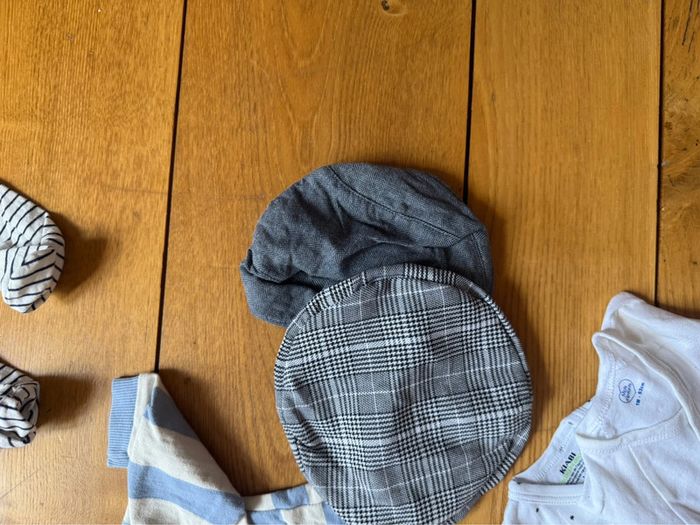 Lot vêtements garçon  bébé 1 mois en très bon état - photo numéro 5
