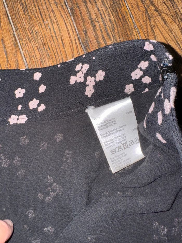 Jupe Pablo Taille 36 Valeur 135 euros - photo numéro 4