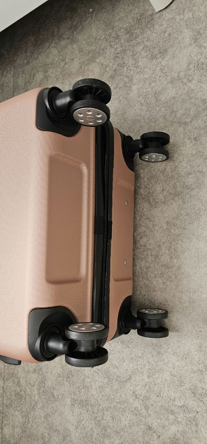 Elegante Valise neuve Kaporal - photo numéro 10