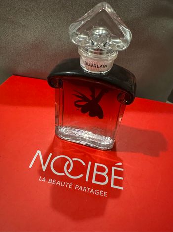 Parfum la petite robe noir de guerlain