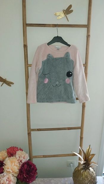 Petit pull velours ras rose poudré et gris Ourson  La Twisty Comoany 8 ans