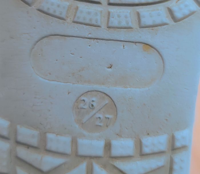 Paire de crocs 🐦 Mickey 🎈 Mousse 🌈 26/27 - photo numéro 10