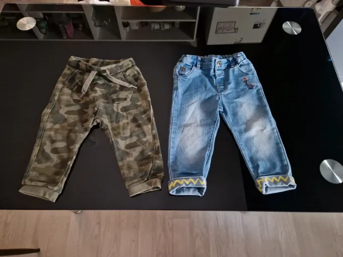 1Jeans + 1 Jogging 18 mois - photo numéro 2