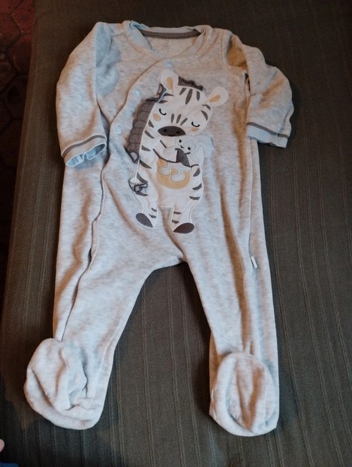 Lot de deux pyjamas - photo numéro 2
