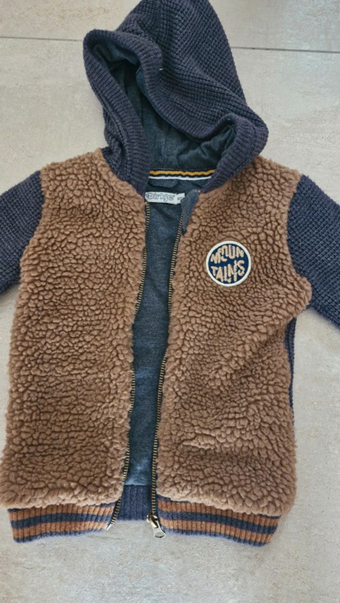 Veste 24 mois