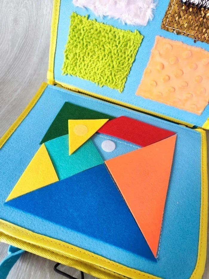 Livre éducatif en feutrine apprentissage - photo numéro 8