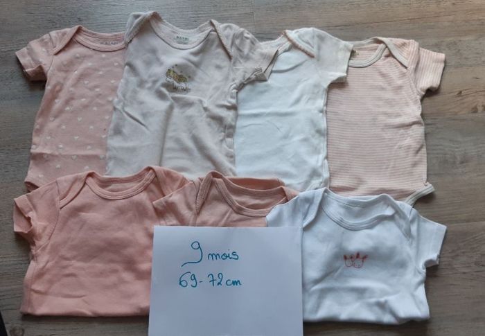 Lot de 7 bodies fille