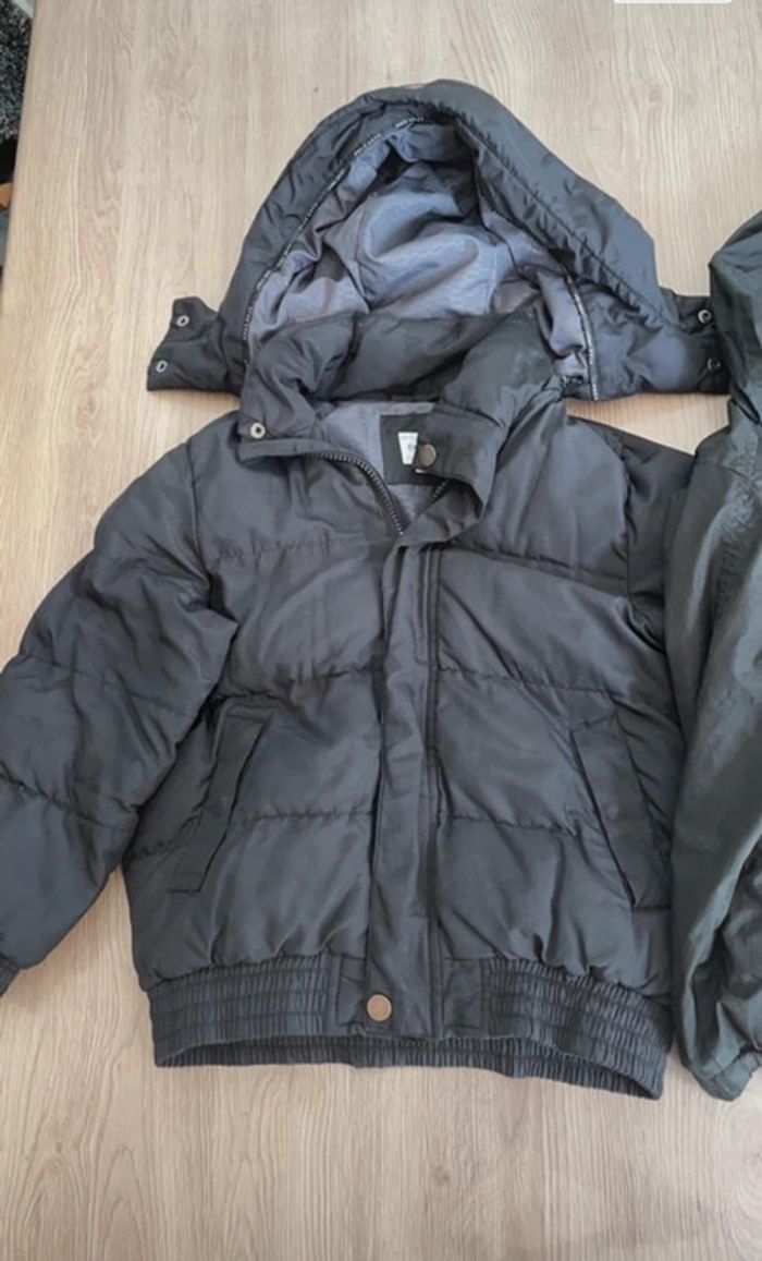 Blouson + coupe vent/kway Hugo boss en 6 ans - photo numéro 2
