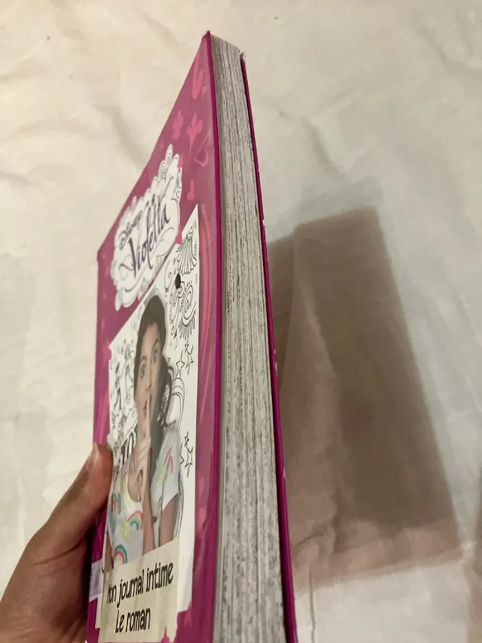 Livre enfant/ado – Violetta : Mon journal intime - photo numéro 5