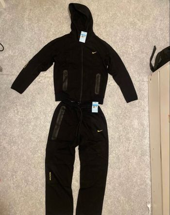 Ensemble Nike x Nocta Noir 