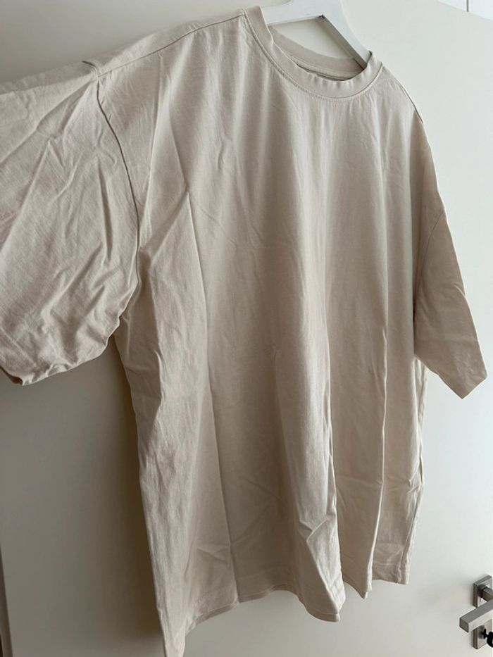Urban classics tshirt beige homme taille M - très bon état - photo numéro 2