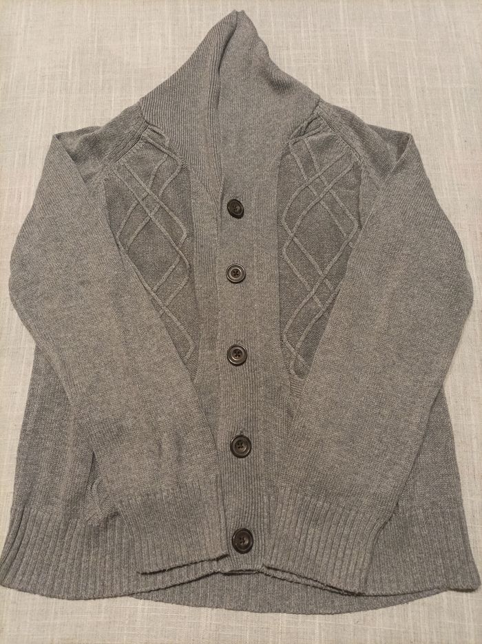 Lot vêtements 8 ans - photo numéro 2