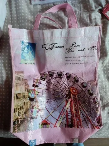 Sac tote bag plastifié grande roue