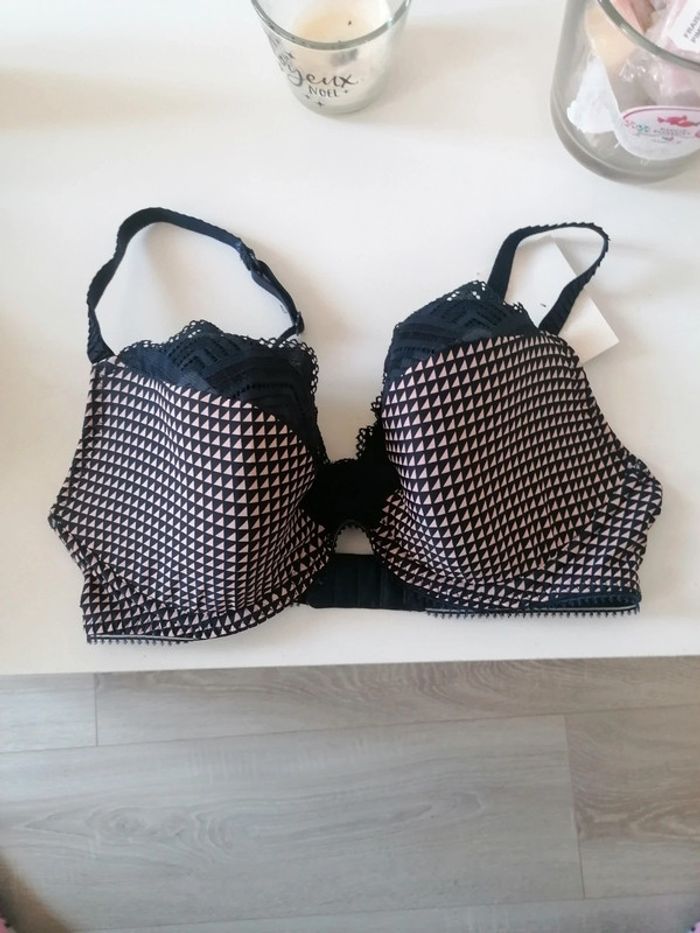 Soutien gorge sans complexe taille 90E