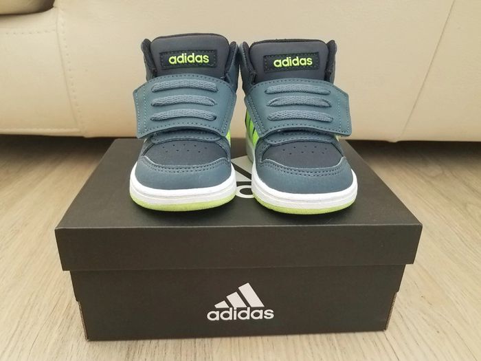 Baskets Adidas - photo numéro 2