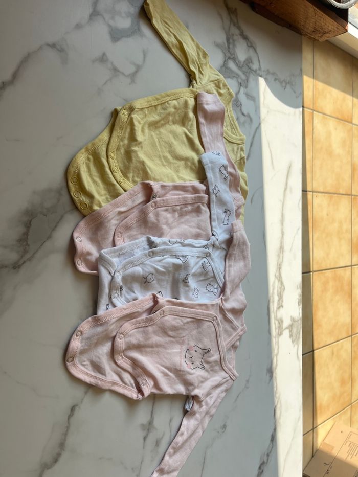 Lot de 4 bodies