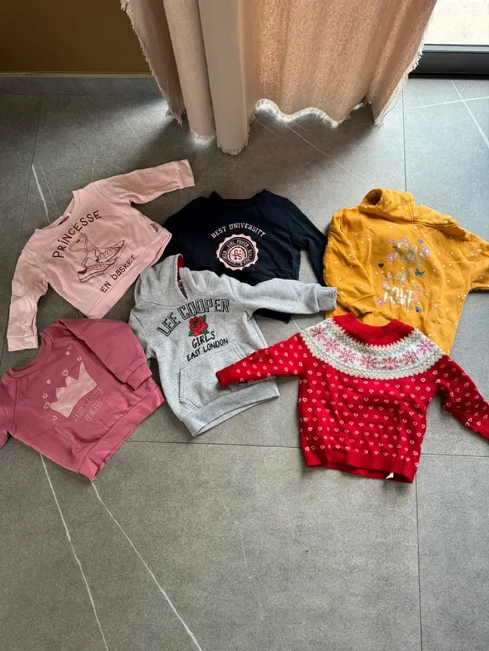 LOTS DE 33 pièces en 3 ans FILLE - photo numéro 12
