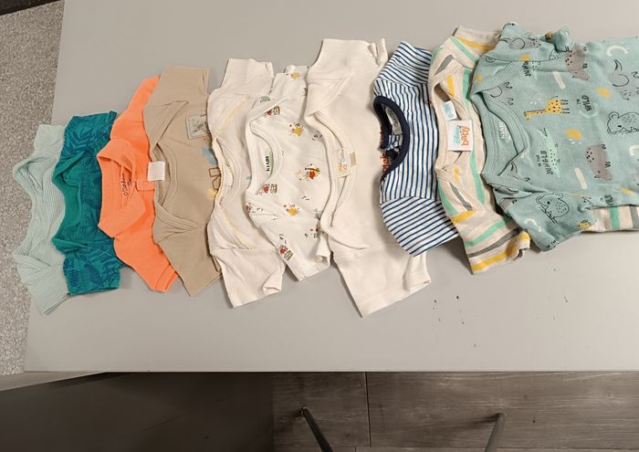 Lot de 10  body manche courte 3 mois