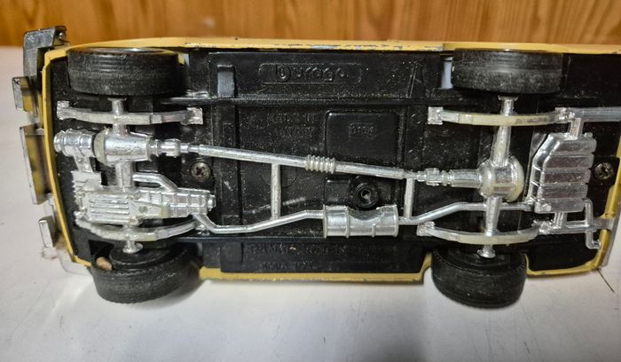 Bburago range rover safari beige 1/25 vintage miniature - photo numéro 5