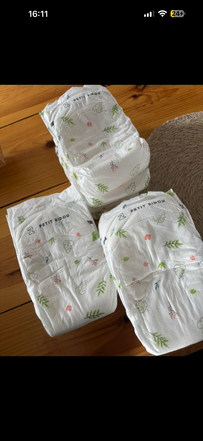 Lot de 28 couches - photo numéro 2