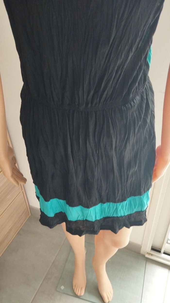 Robe noire taille l/xl bandes rose et verte - photo numéro 9