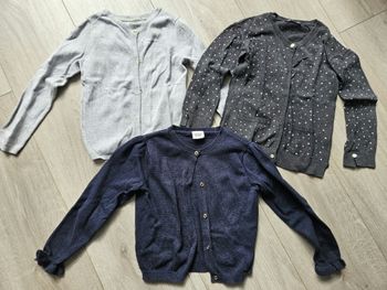 Lot de 3 gilets fille 5 ans