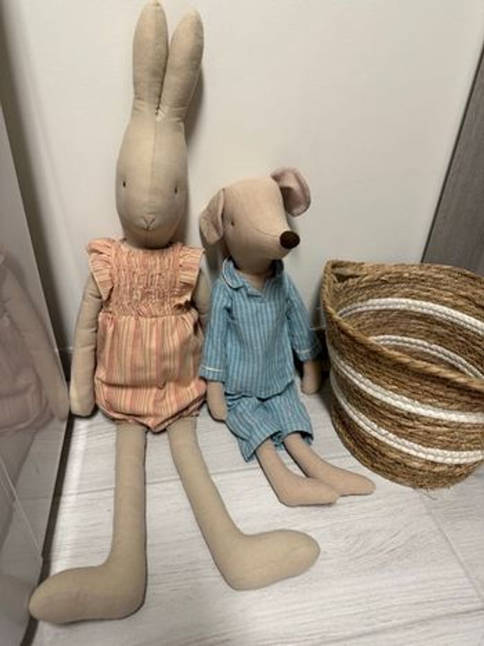 Lot grandes peluche Maileg neuves lapin souris