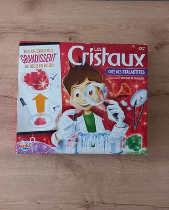 Jeu créatif " les cristaux "