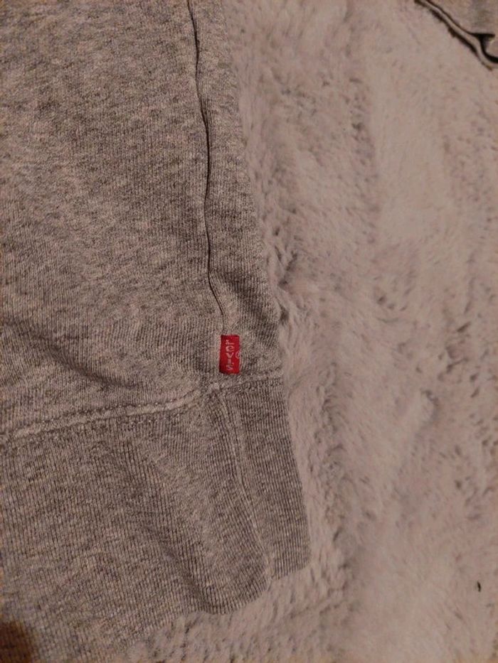Pull levis - photo numéro 3