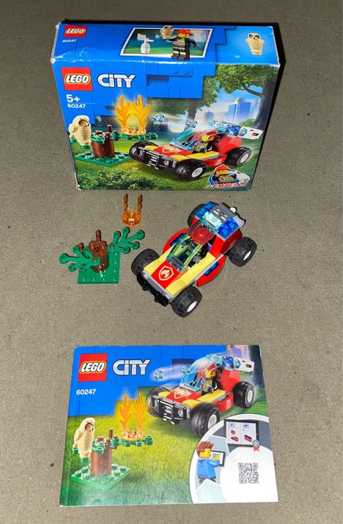 Lot X2 Lego City 60247 + 60300 - photo numéro 3