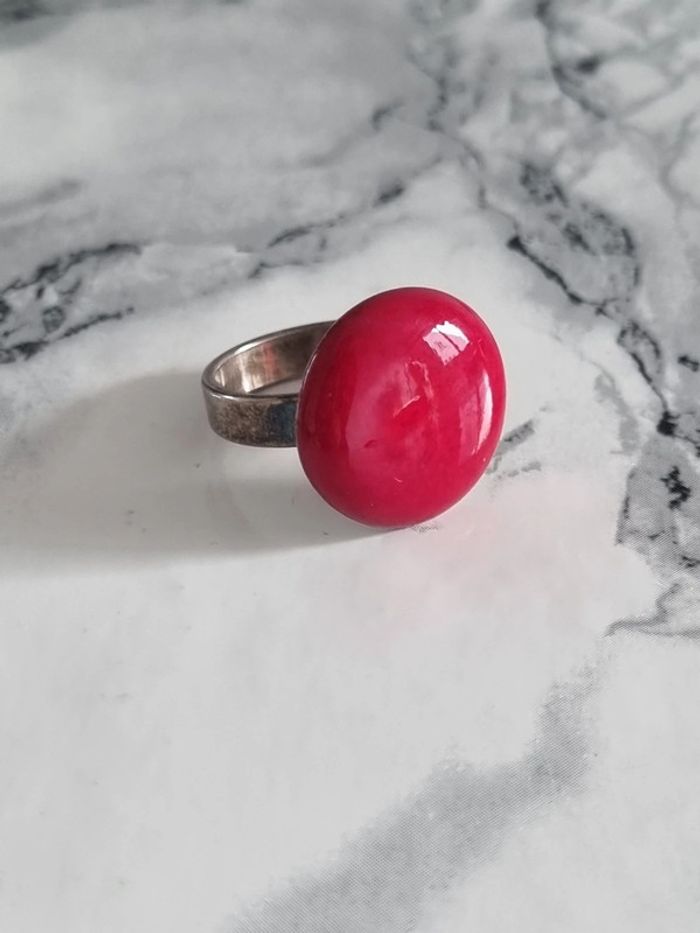 Bague ronde rouge