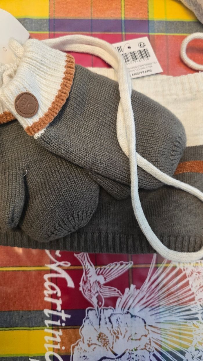 Neufs (non portés)🏷😍 ensemble bonnet, moufles et snood 3 ans garçon 🥰😍 - photo numéro 8