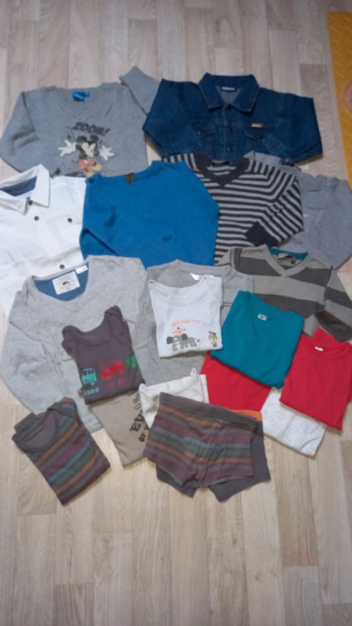 Lot de vêtements